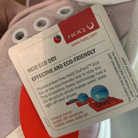 Vans Suede with HEIQ eco-friendly water repellent - Picture 5 of 8